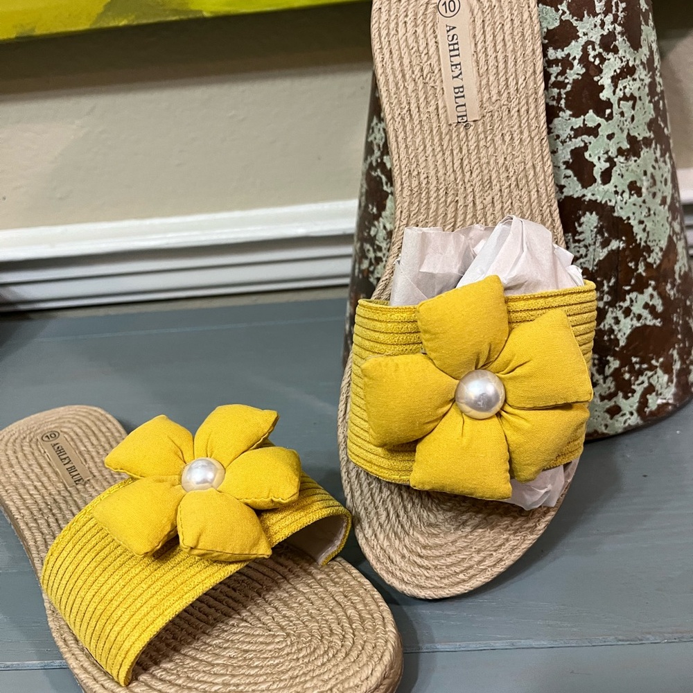 Ashley Blue Yellow Sandals with Floral Pearl Design